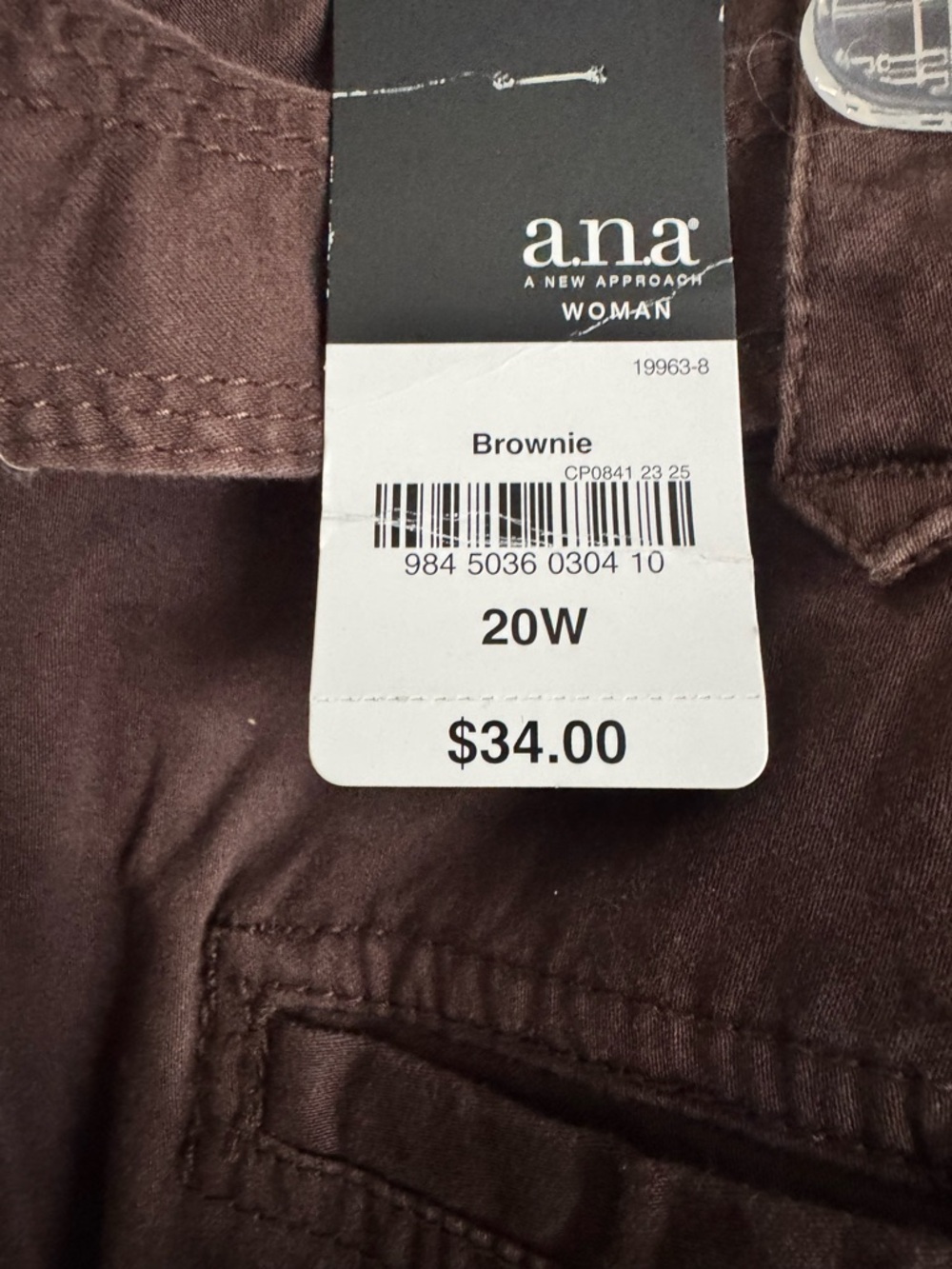 NWT a.n.a Brown knee length pocketed Bermuda shorts matching tie belt Sz 20 - Picture 3 of 4